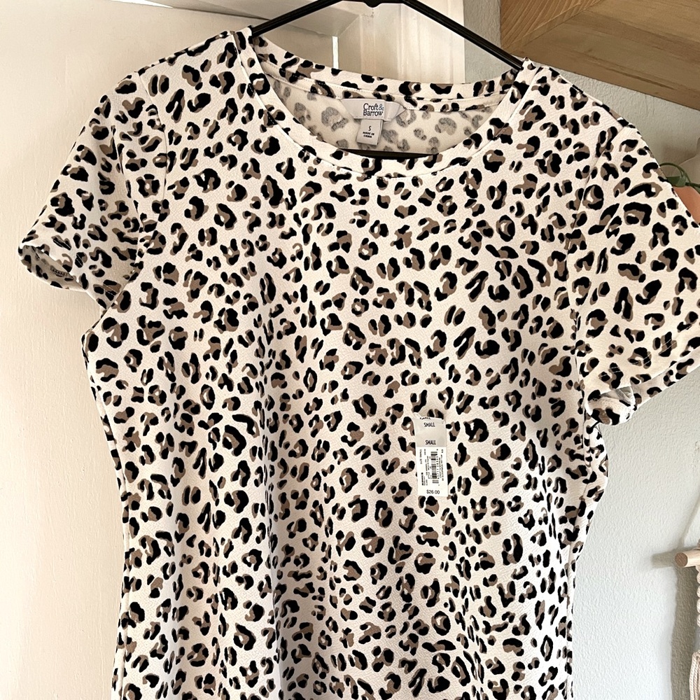 Leopard top